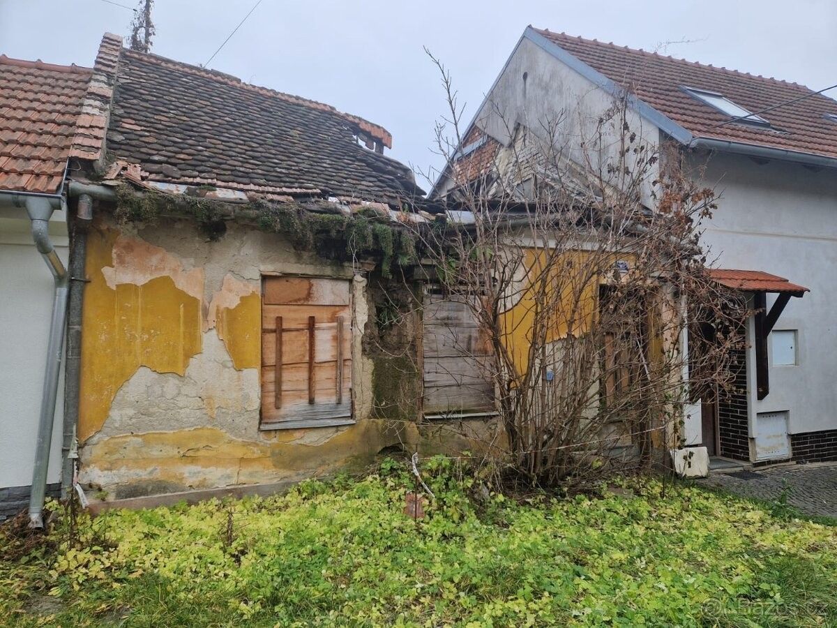 Prodej rodinný dům - Uherský Brod, 688 01