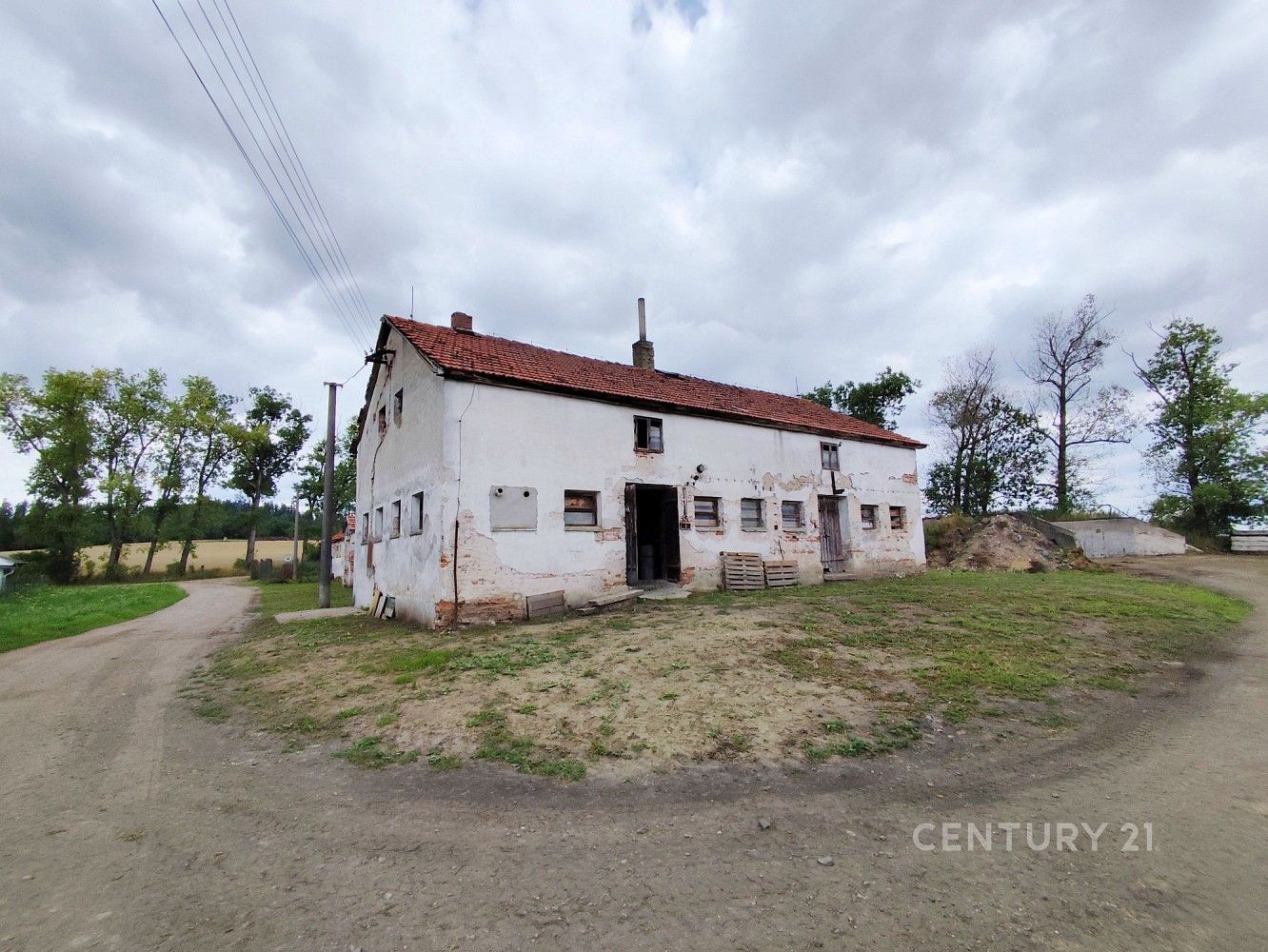 Zemědělské objekty, Lodhéřov, okres Jindřichův Hradec, Jihočeský kraj, 350 m² - 2