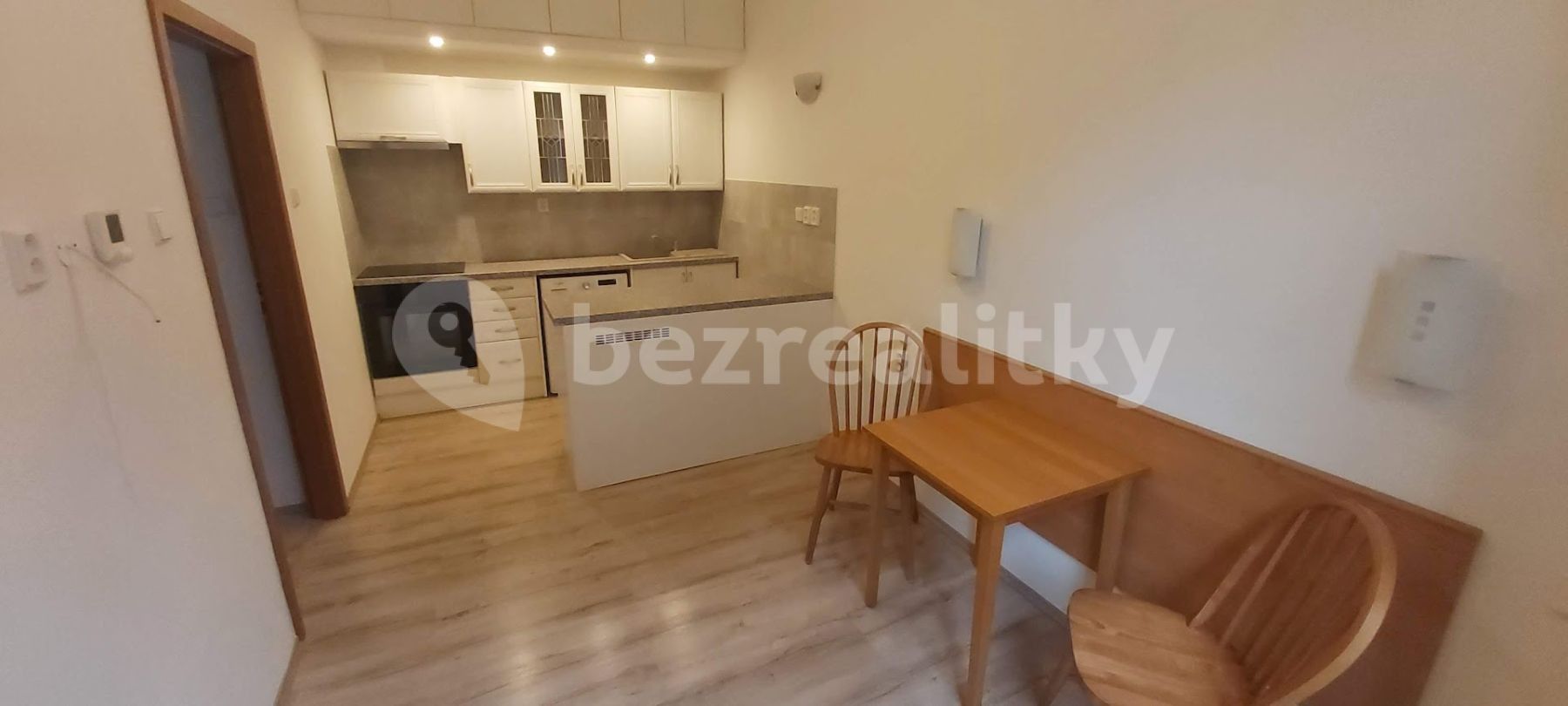 1+1, Americká, Praha - Vinohrady, 35 m² - 1