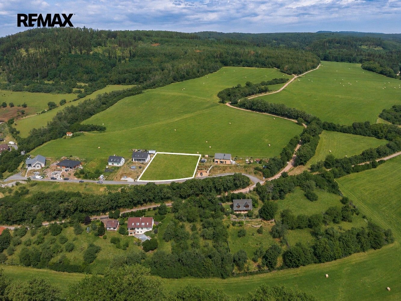 Pozemky pro bydlení, Hředle, okres Beroun, Středočeský kraj - 2