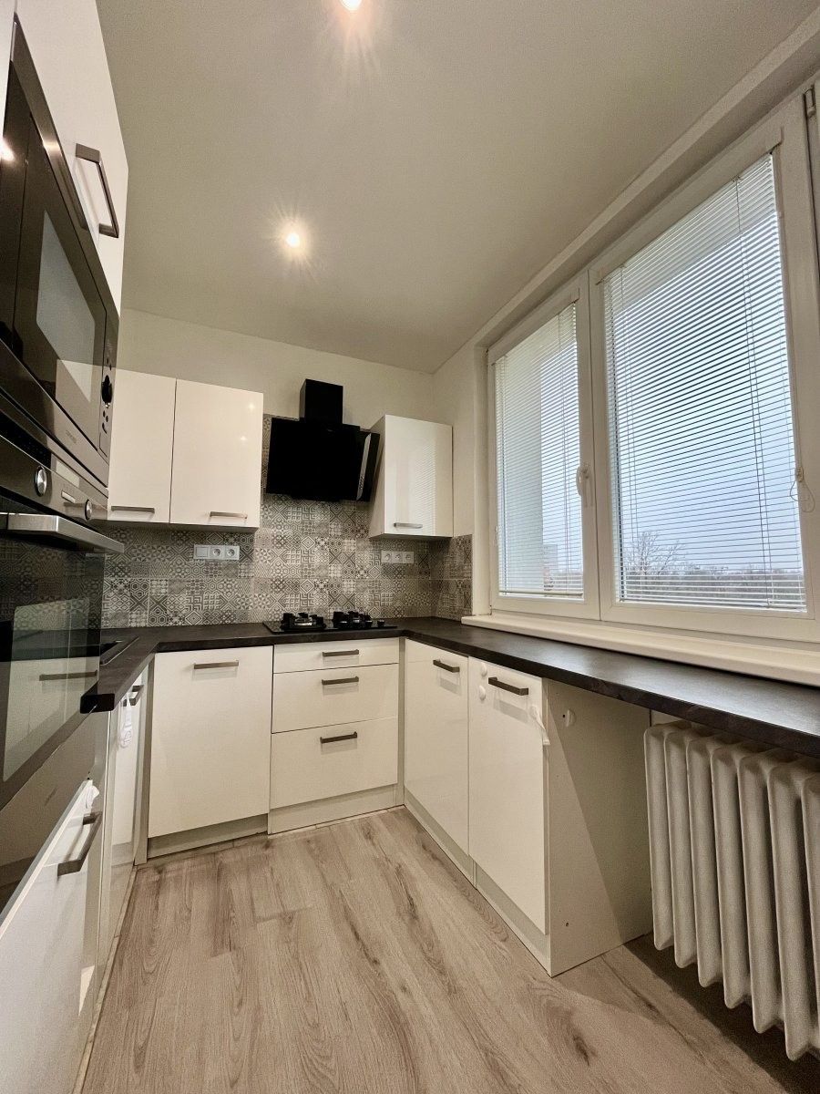 Pronájem byt 3+1 - Ostrava-Jih, Ostrava, 74 m²