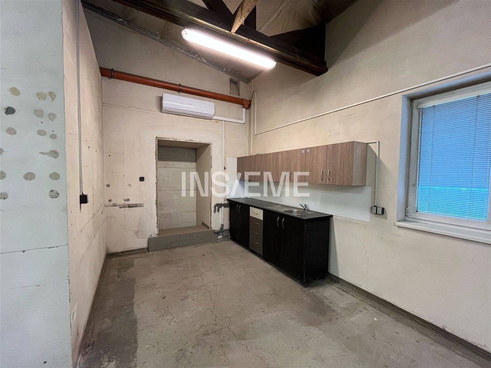 Výrobní prostory · 276 m² · Zahradní  , Rousínov - 3