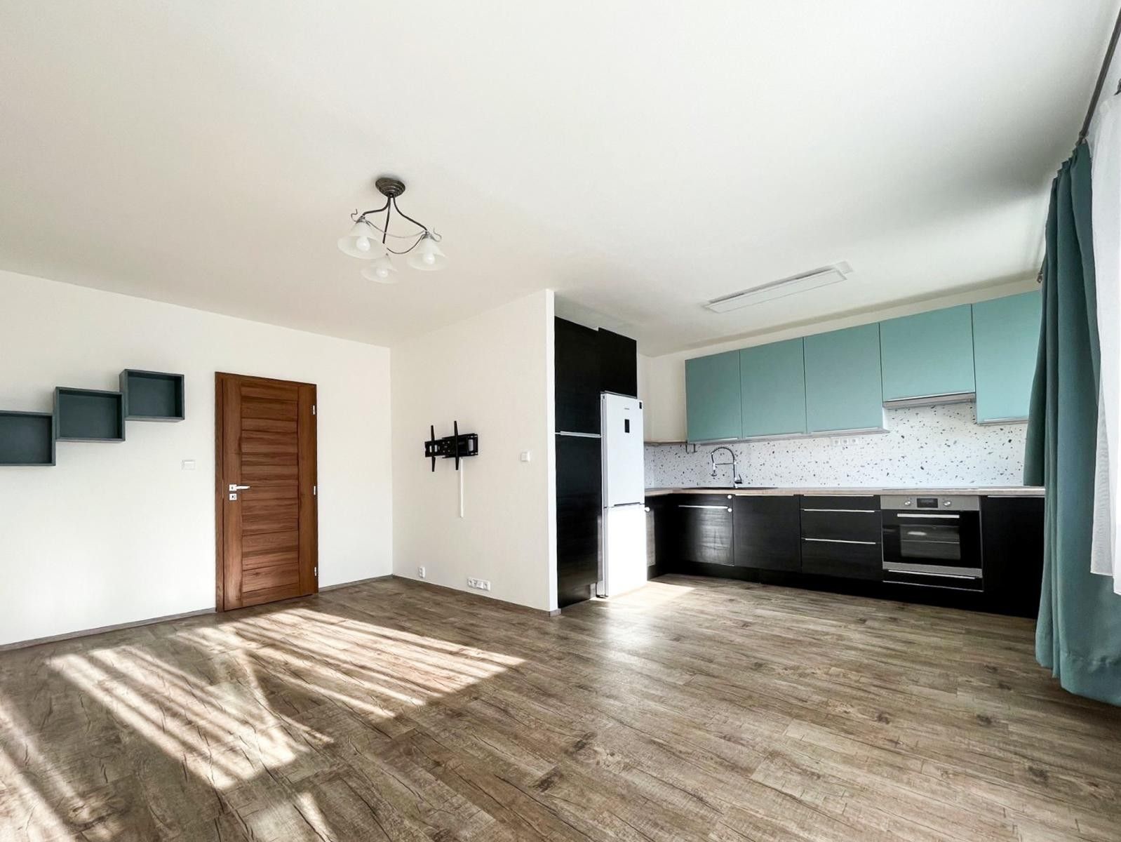 3+kk, Augustinova, Praha, 76 m² - 1