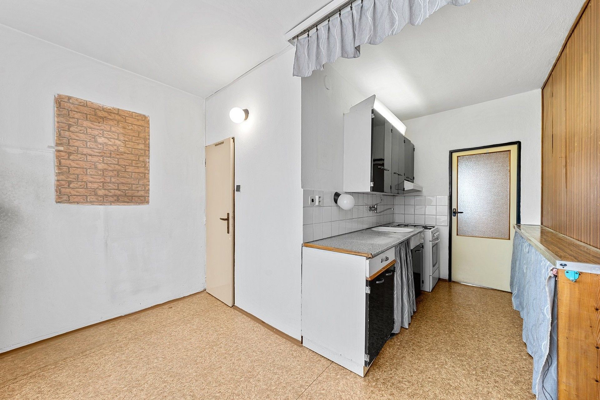 Prodej byt 2+1 - Rakovnická, Děčín, 57 m²