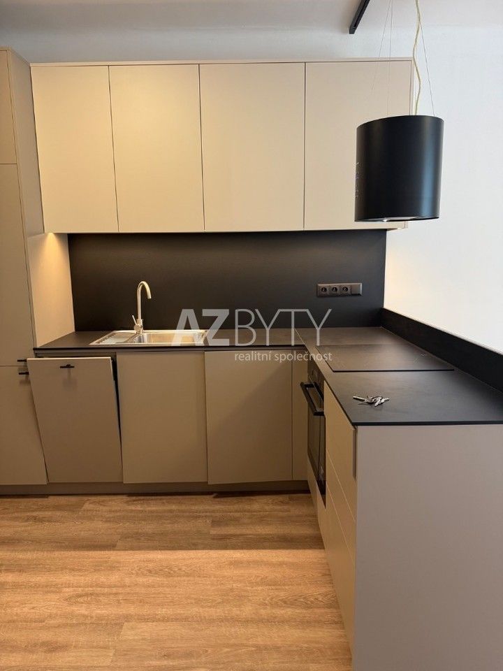 3+kk, Jirečkova, Praha, 67 m² - 1