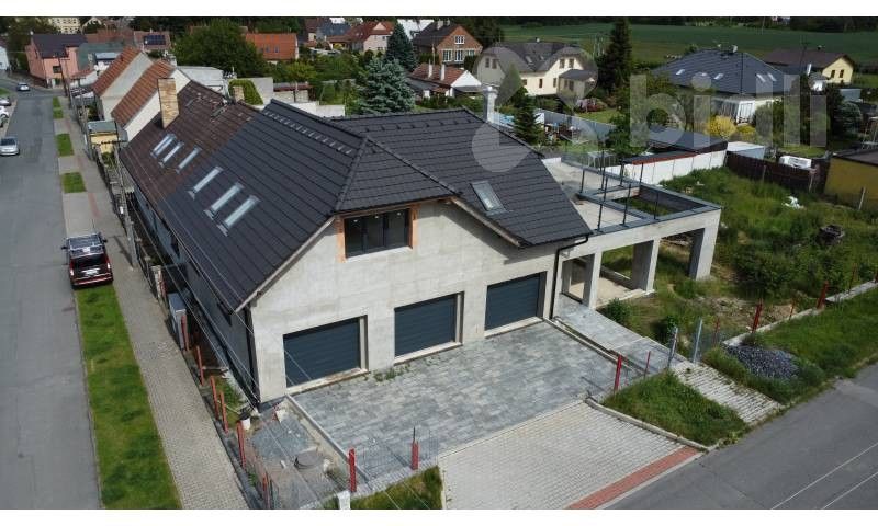 Rodinné domy, Velká Dobrá, 221 m²