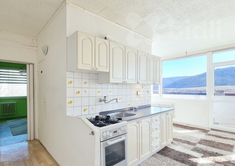 3+1, Mírová, Klášterec nad Ohří, 63 m²