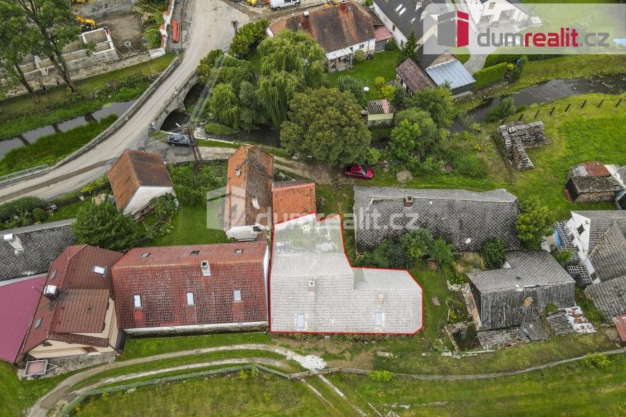 Rodinné domy, Žichovice, 110 m²