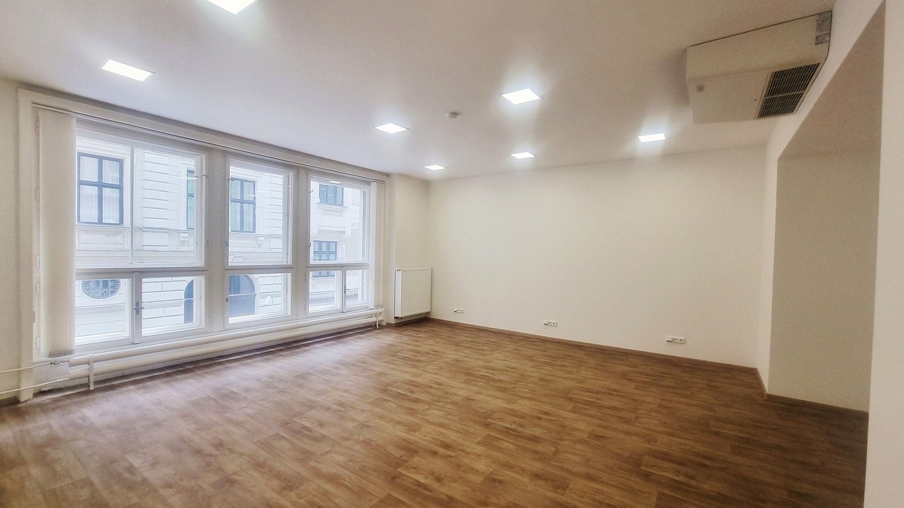 Kancelář, 51 m²