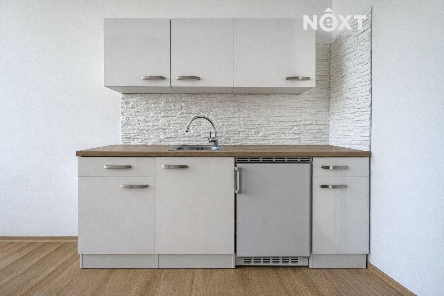 Pronájem kancelář - České Budějovice 3, České Budějovice, 18 m²