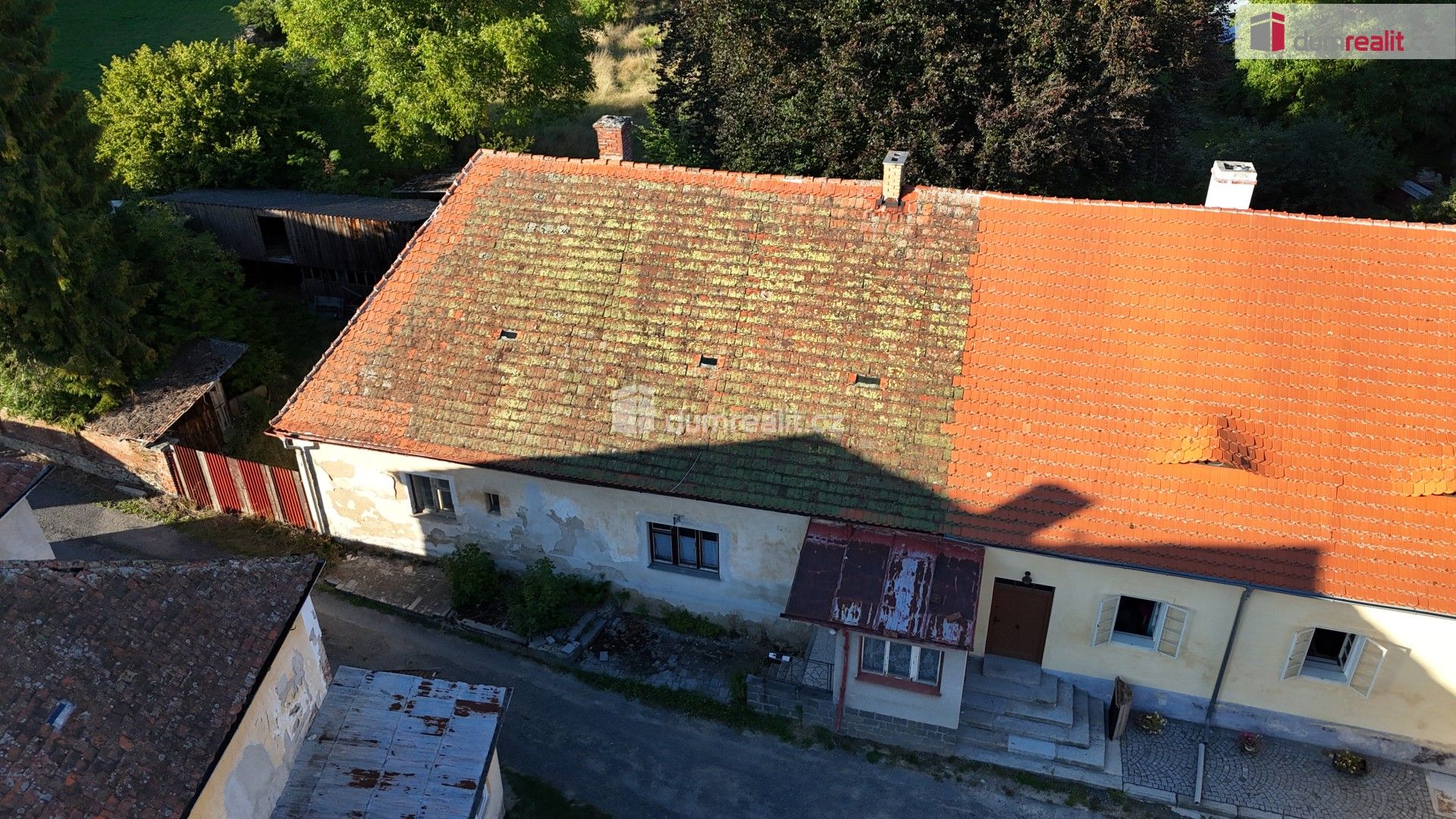 Rodinné domy, Drahenice, 195 m²