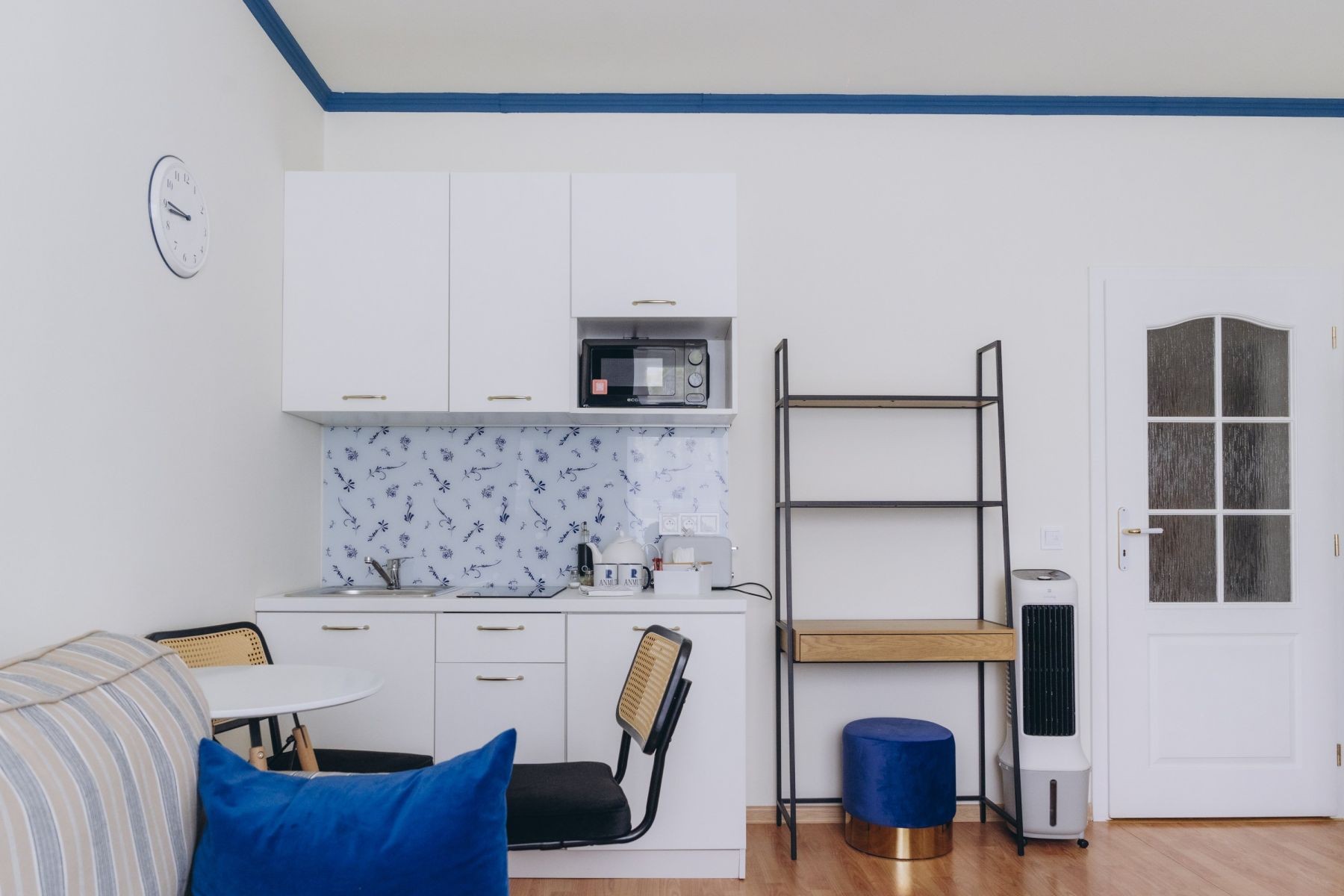 Pronájem byt - Bulharská, Karlovy Vary - Karlovy Vary, Karlovarský kraj, 25 m² - 5