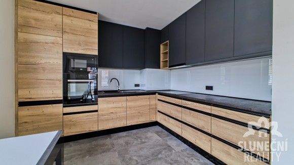 Byty, Veselí nad Moravou, 698 01