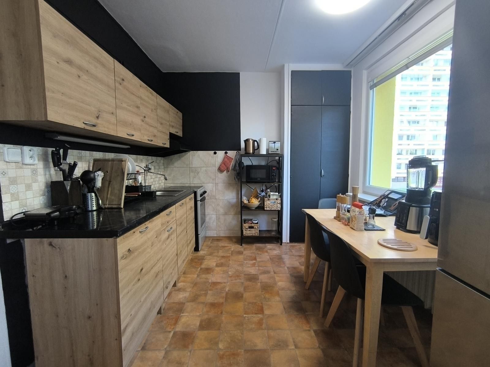 Byt 2+1 · 63 m² · Hrubínova, Hradec Králové - 4