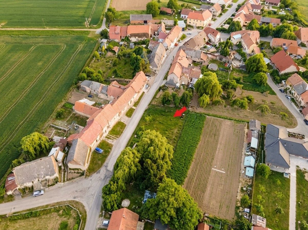 Prodej pozemek pro bydlení - Zlobice