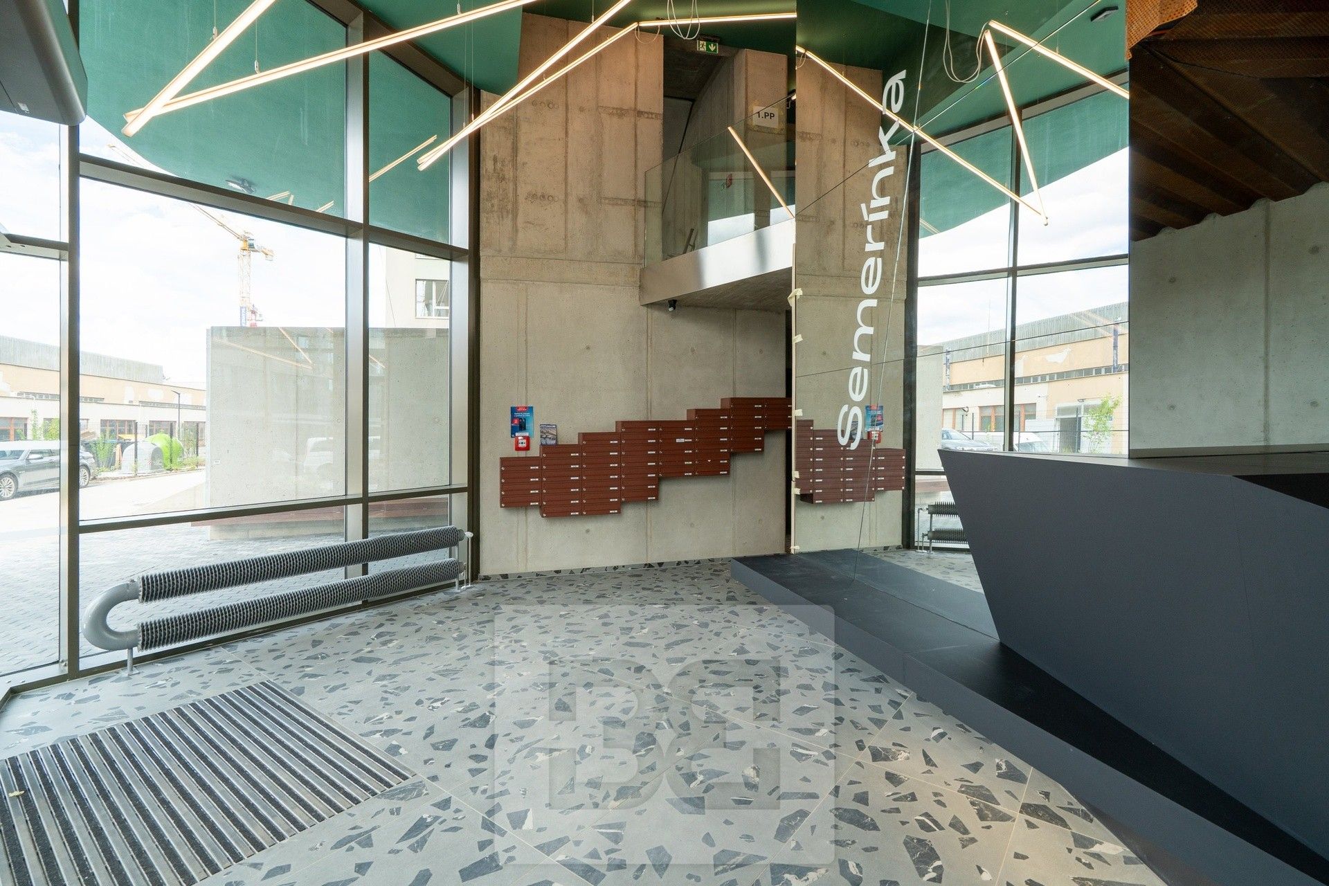 Nemovitost · 15 m² · U Komína 369, Praha Radlice - 3