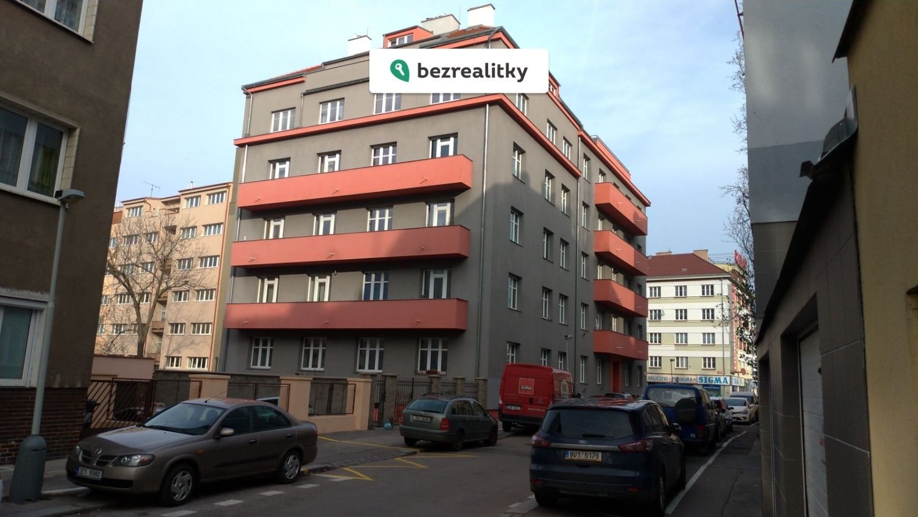 Prodej byt 1+1 - Hradeckých, Praha, 49 m²
