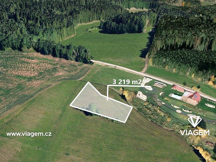 Zemědělský pozemek, 1 126 m²