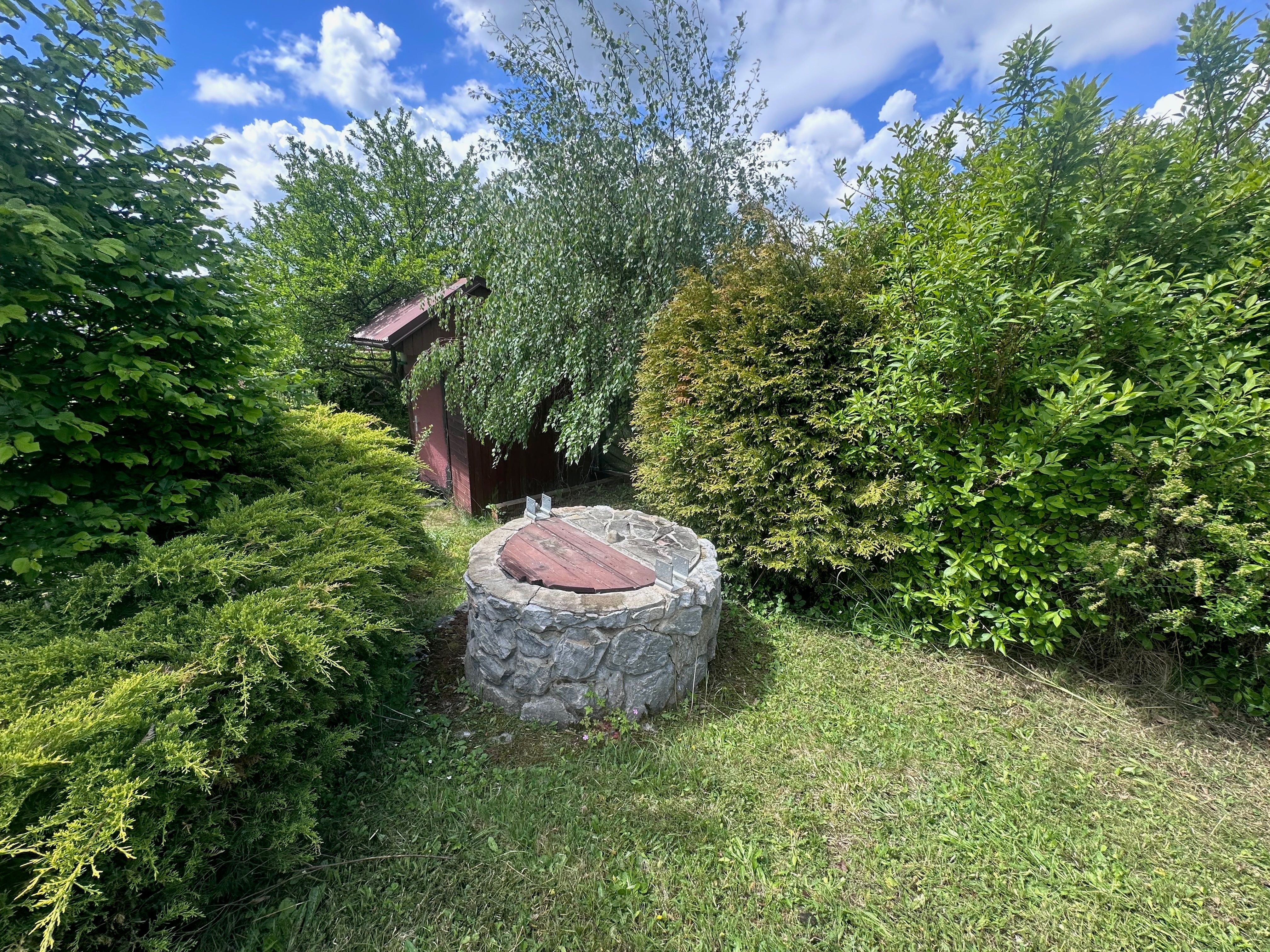 Pozemek pro bydlení, 652 m²