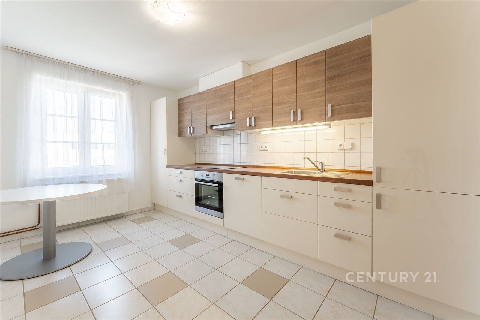 Prodej byt 2+1 - Mostníkovská, Beroun, 62 m²