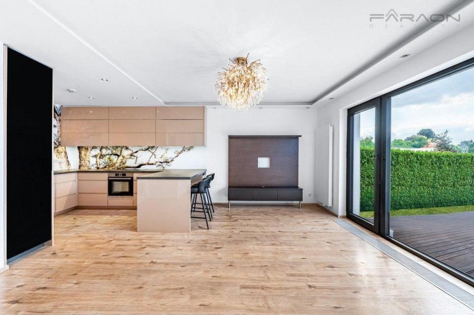 Prodej rodinný dům - Sukovská, Praha, 136 m²