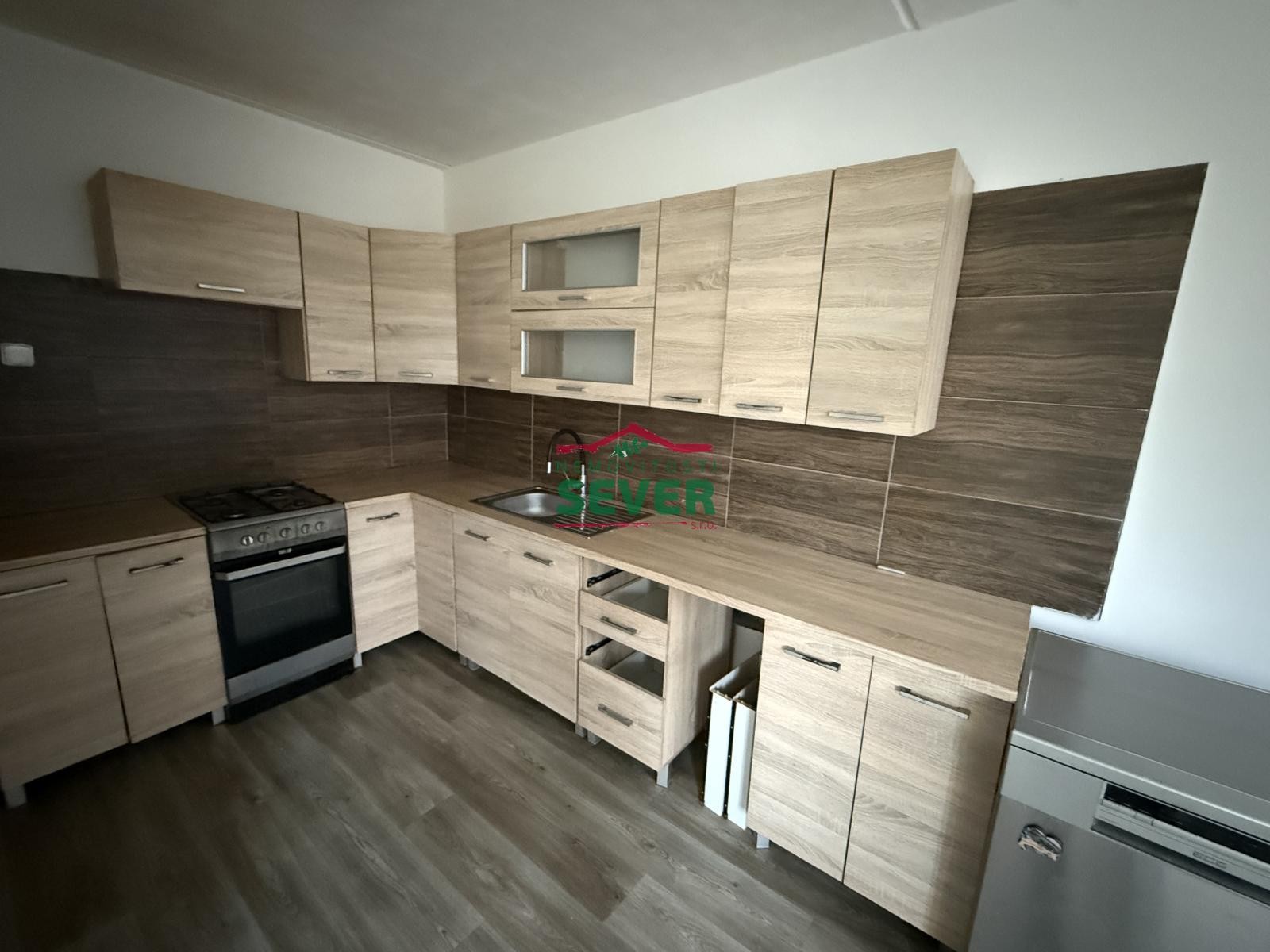 4+1, Josefa Ševčíka, Most, 96 m² - 2