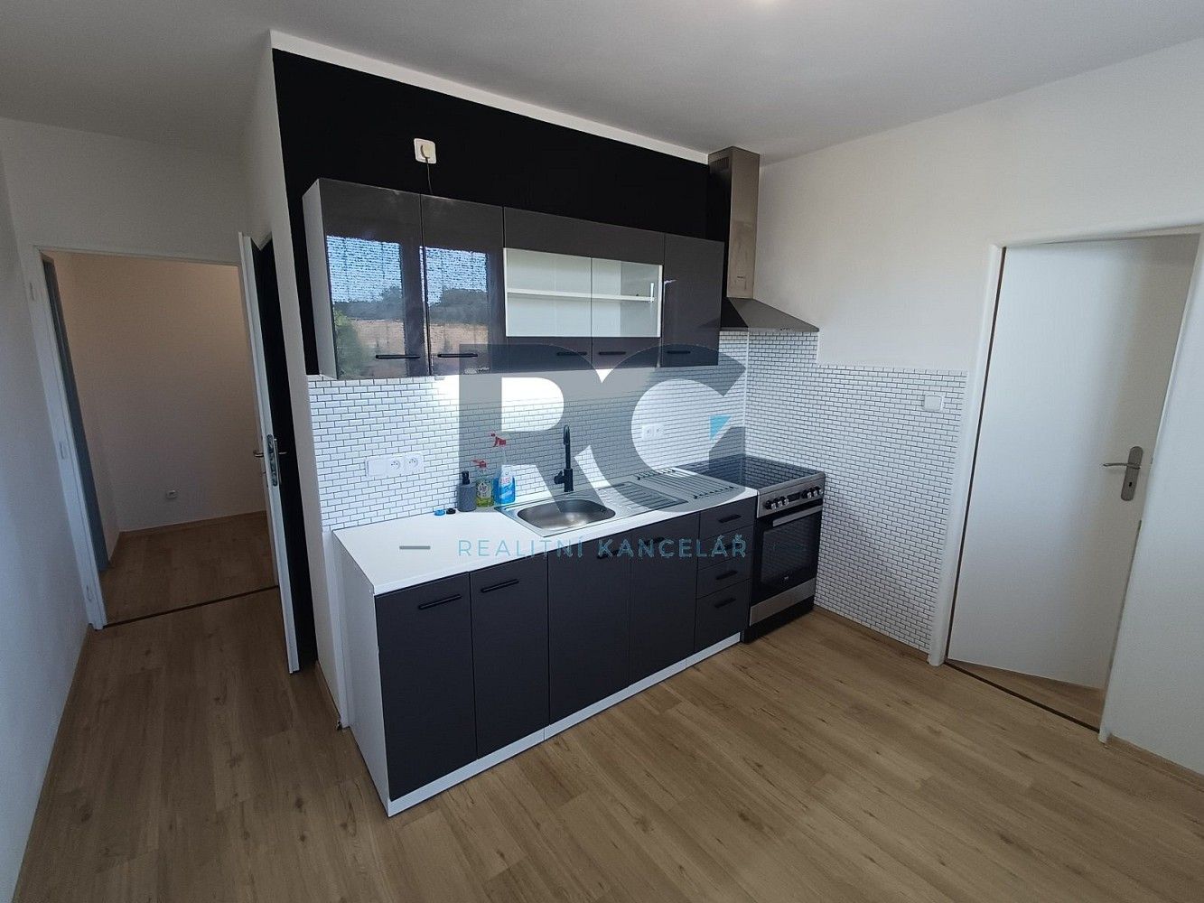 3+1, Květov, okres Písek, Jihočeský kraj, 72 m² - 1