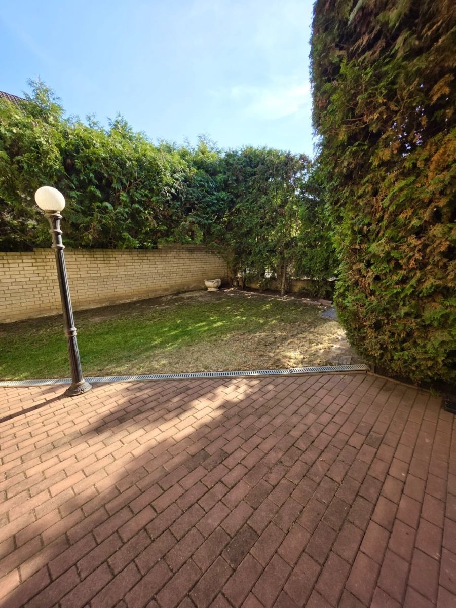 Rodinný dům · 240 m² · Pod Valem, Praha - Štěrboholy - 4
