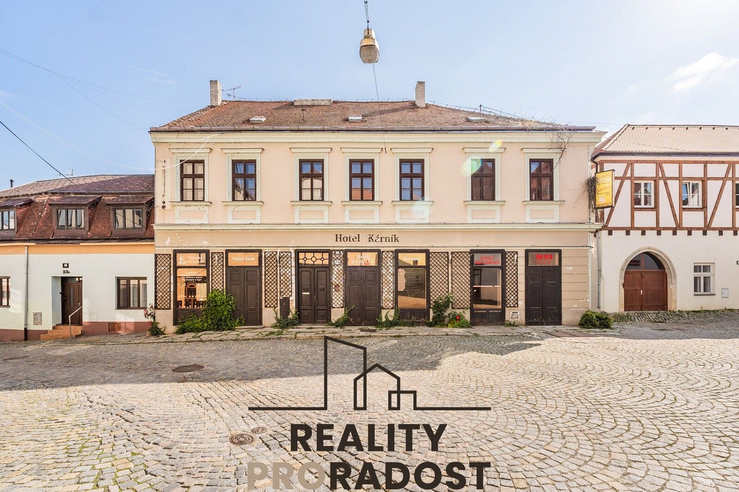 Ubytovací zařízení, Znojmo, Jihomoravský kraj, 1 200 m² - 1