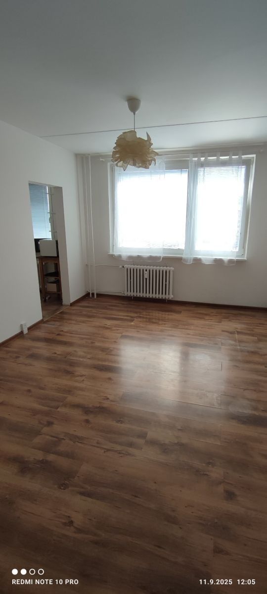 1+kk, Květnového vítězství, Praha - Háje, 30 m² - 1