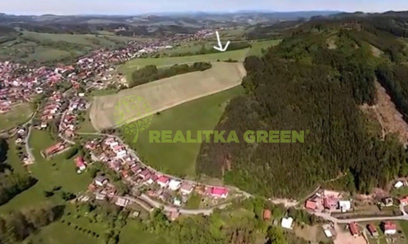 Louky, Hošťálková, 7 068 m²