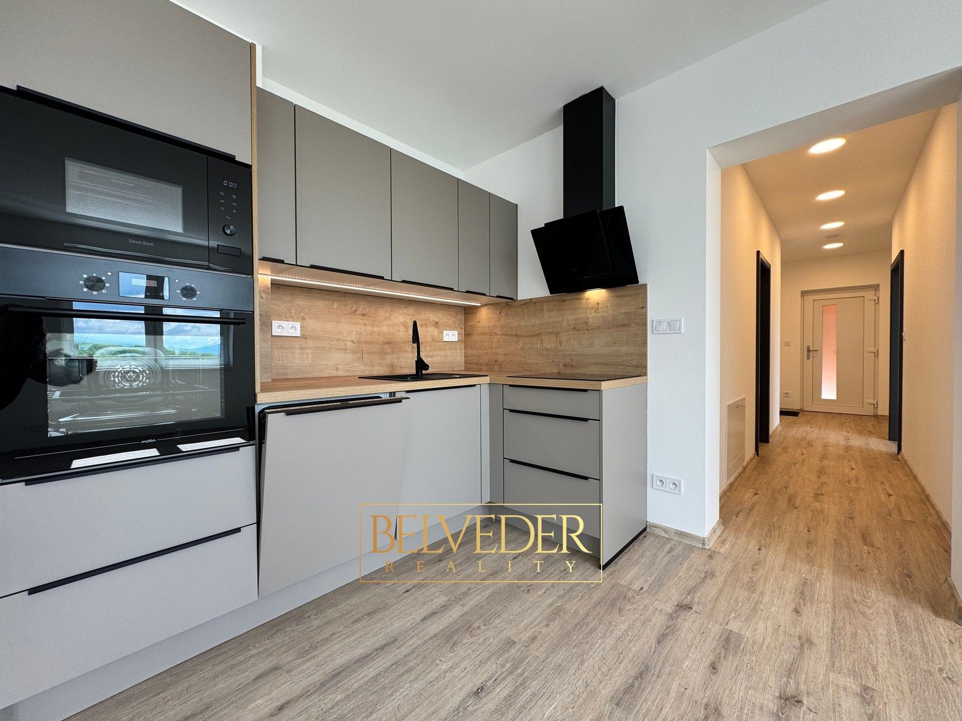 Byt 2+kk · 70 m² · Albrechtova 3326, Teplice - 3