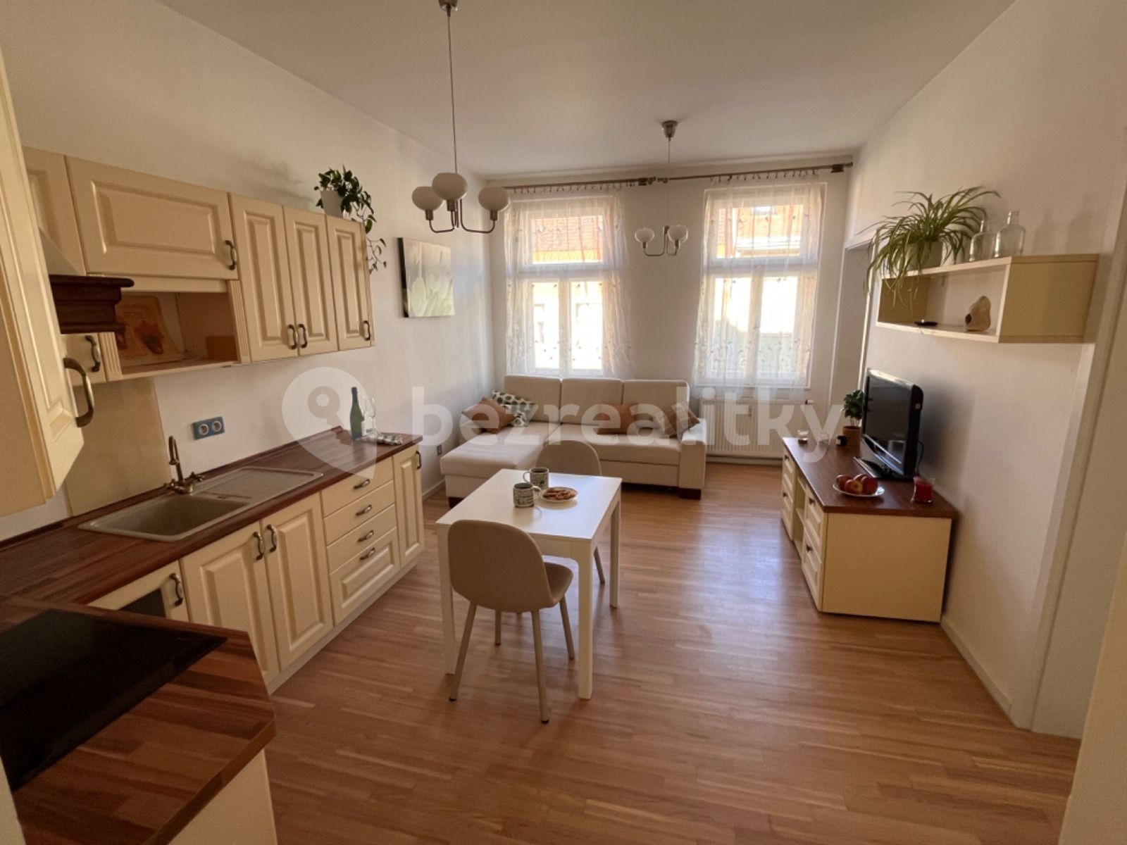 2+kk, Bořivojova, Praha - Žižkov, 40 m² - 2