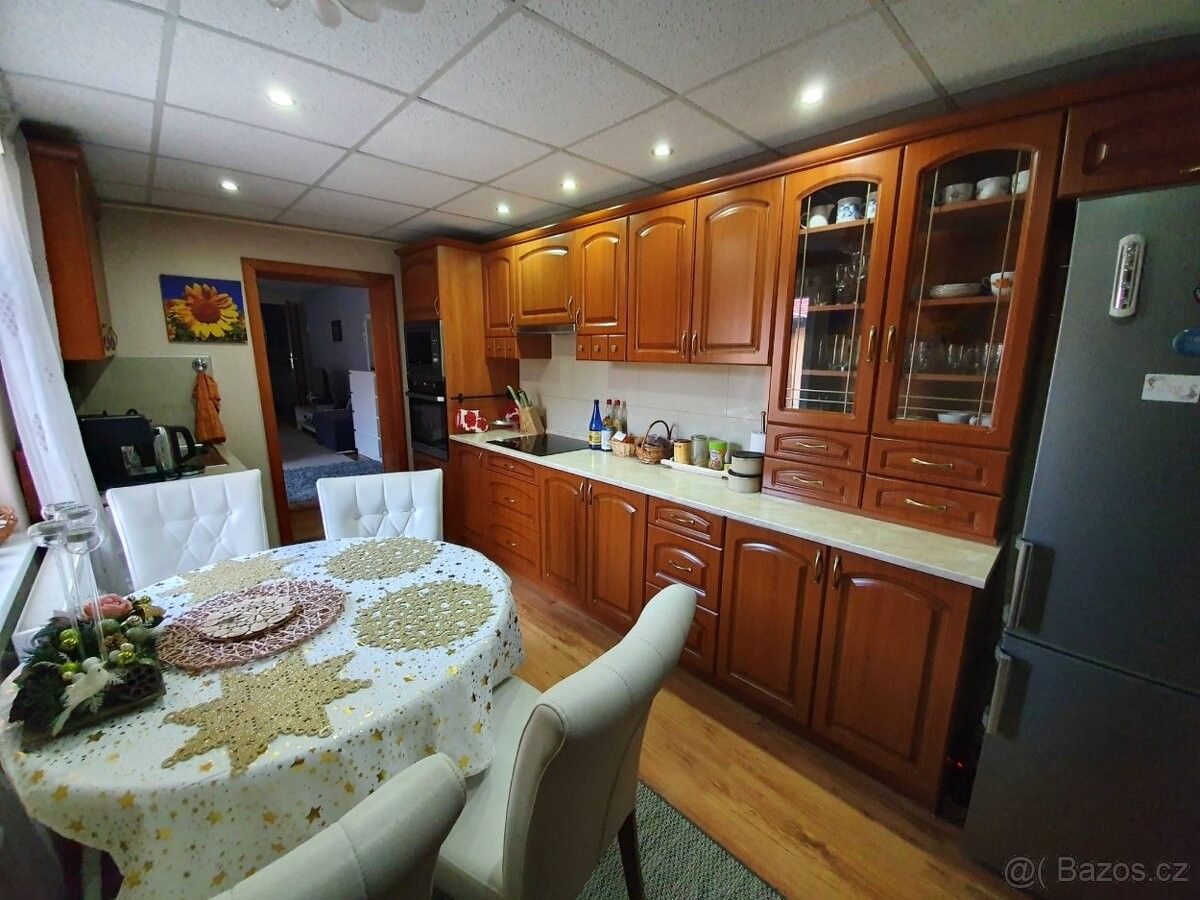 Rodinné domy, Hodonín, 695 01