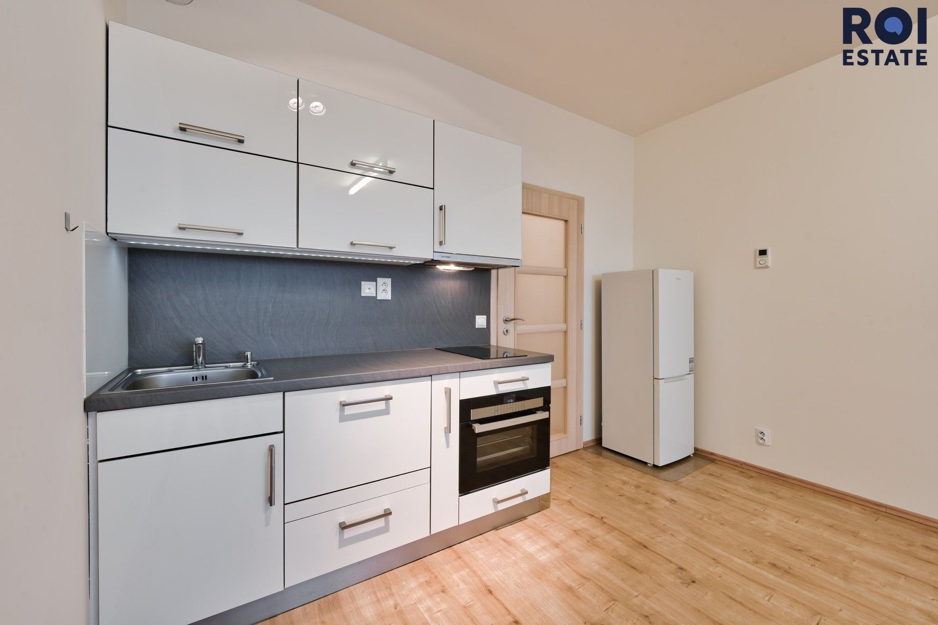 1+kk, Freyova, Praha, 33 m²