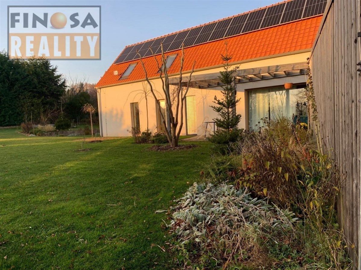 Rodinný dům · 165 m² · Zichovec - 3