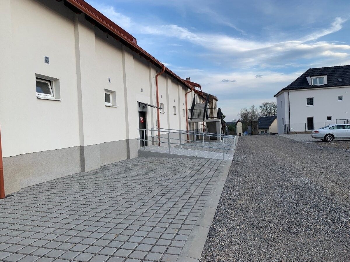 Pronájem sklad - Jinočany, 252 25