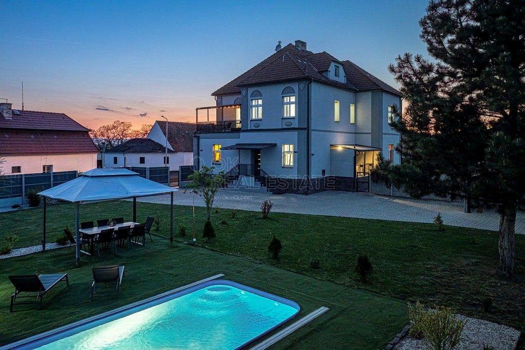 Rodinné domy, Žatec, 438 01