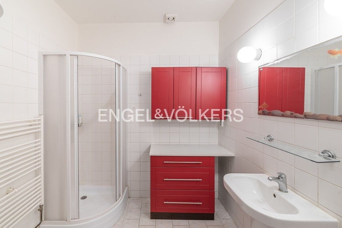Byt 1+kk · 35 m² · Pobřežní 122, Praha Karlín - 4