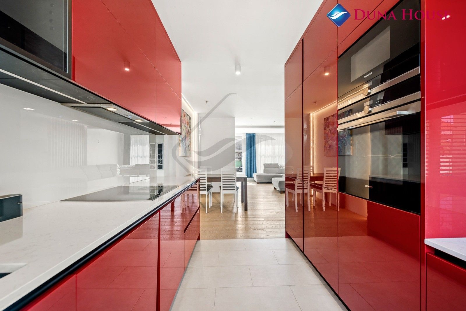 3+kk, Šlikova, Praha, 121 m²