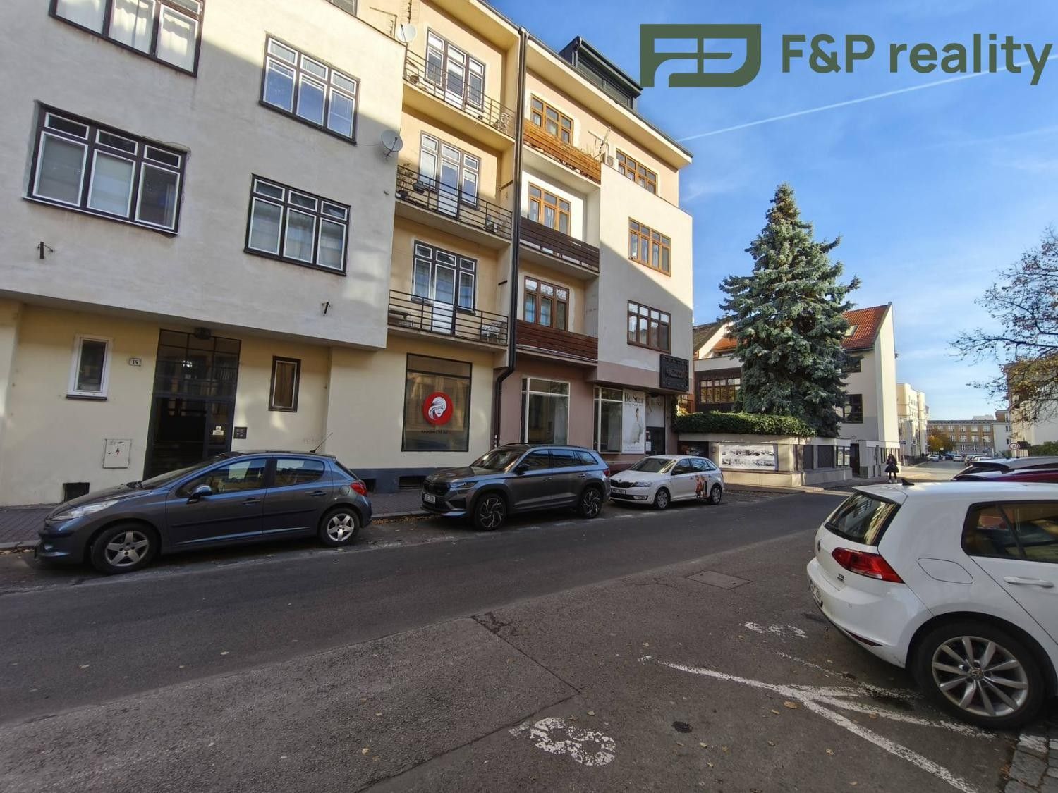 Obchodní prostory, Za Pasáží, Pardubice, 73 m²