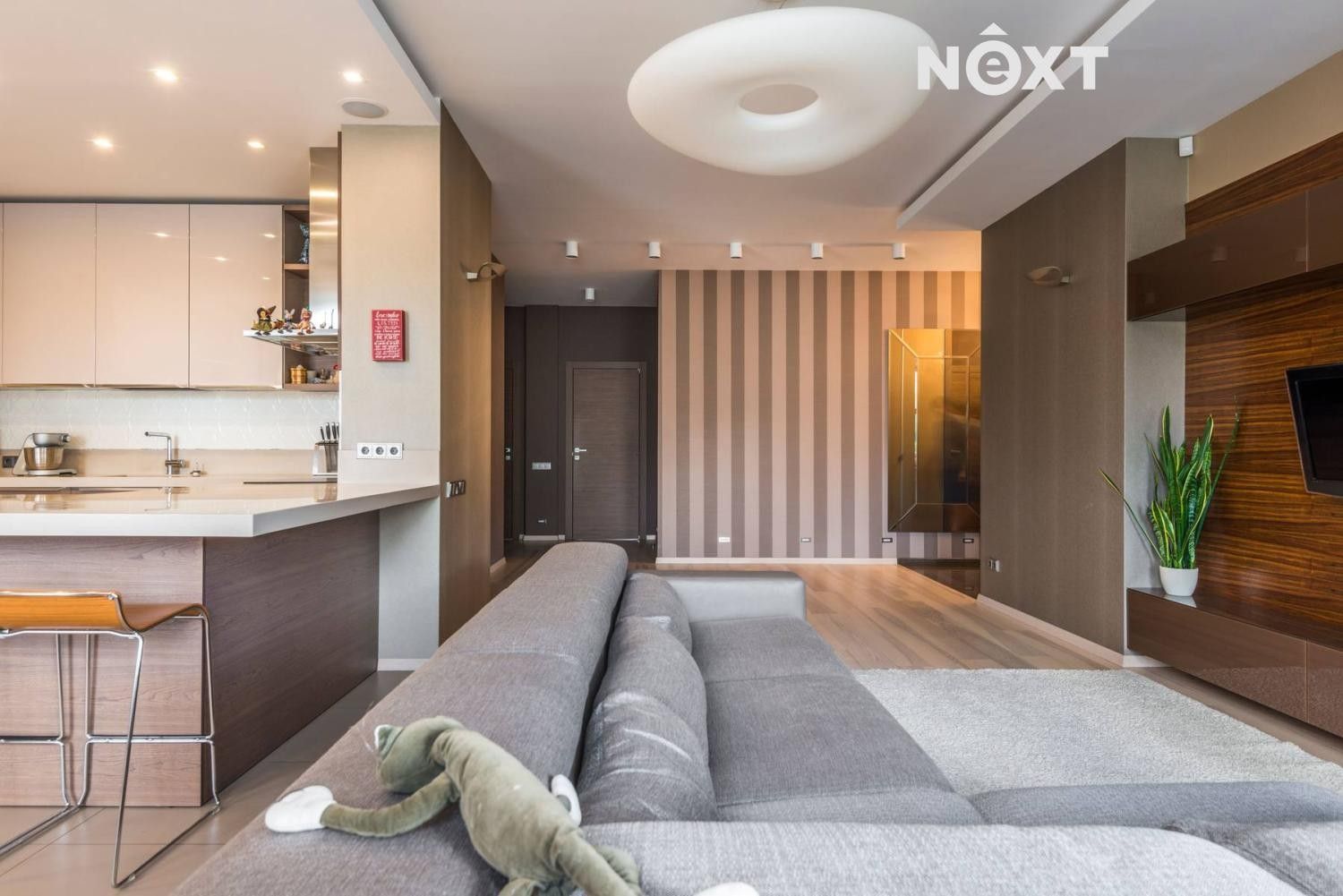4+kk, Nádražní 2067, České Budějovice 6, 100 m² - 1