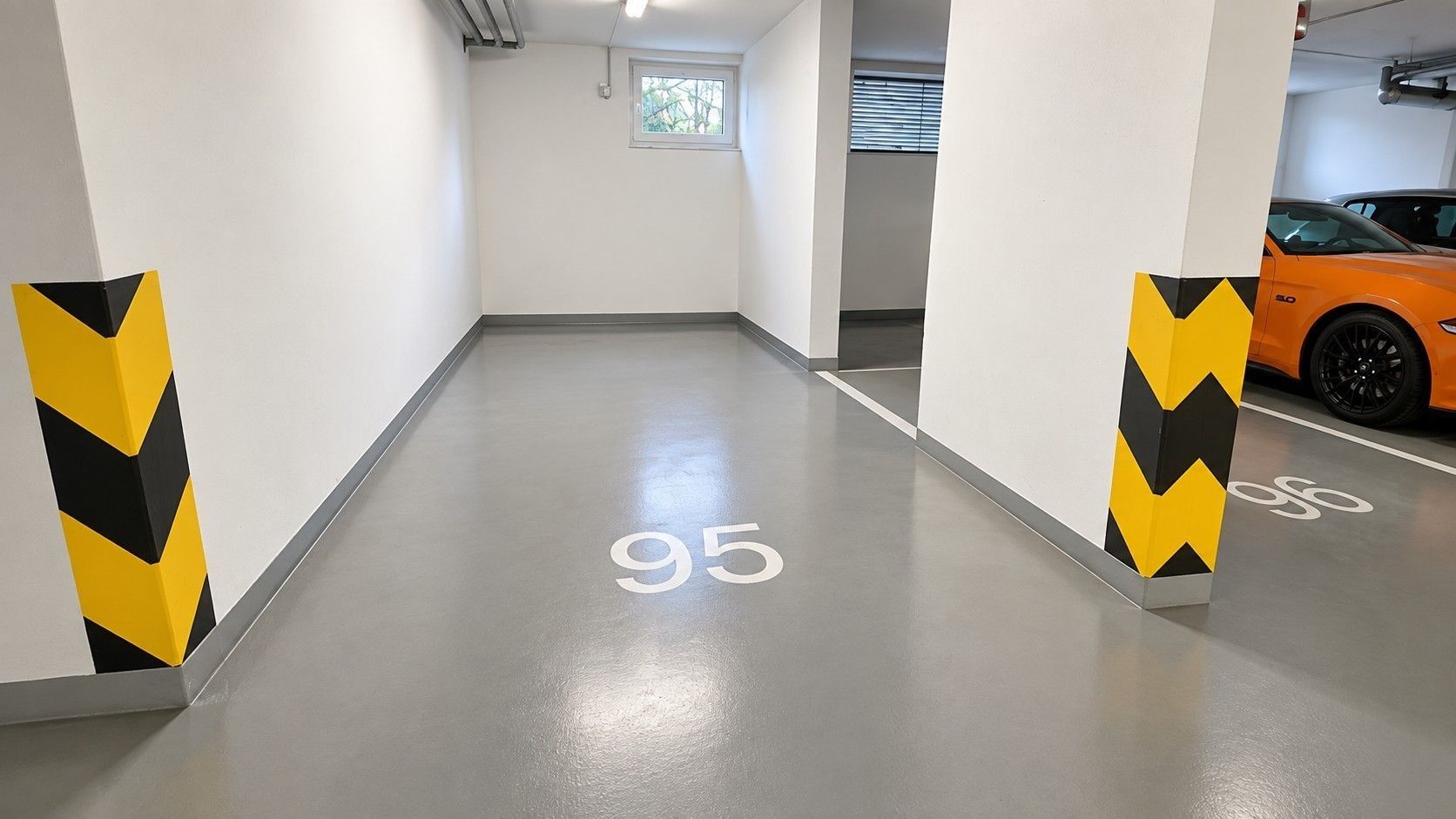 Garáž · 15 m² · Nademlejnská, Praha - Hloubětín - 3