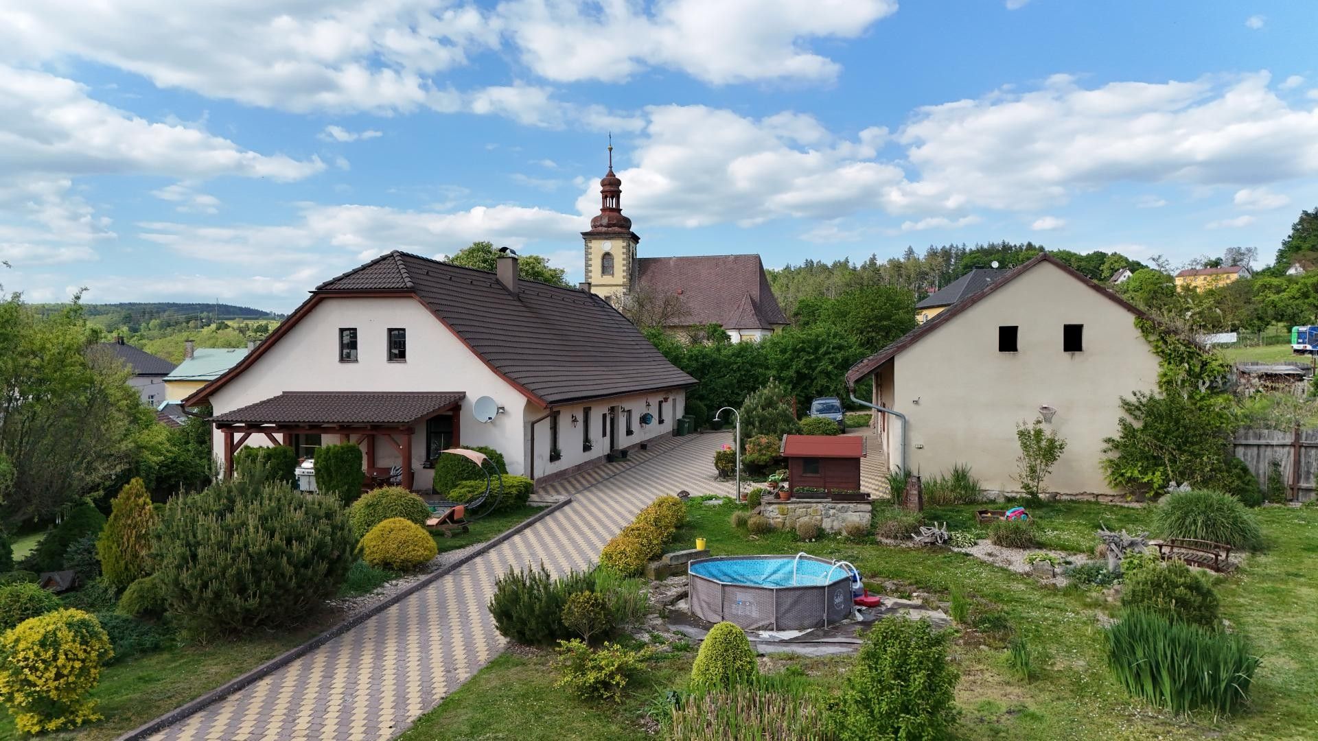 Rodinné domy, Lanžov, 160 m²