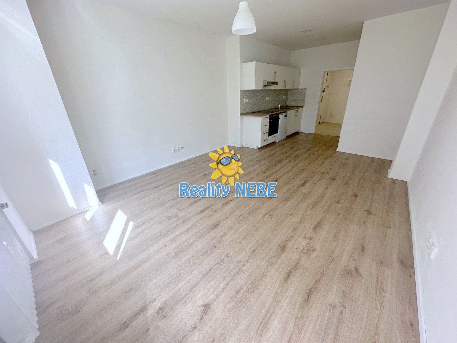 Pronájem byt 2+kk - Baranova, Praha, 62 m² - 2