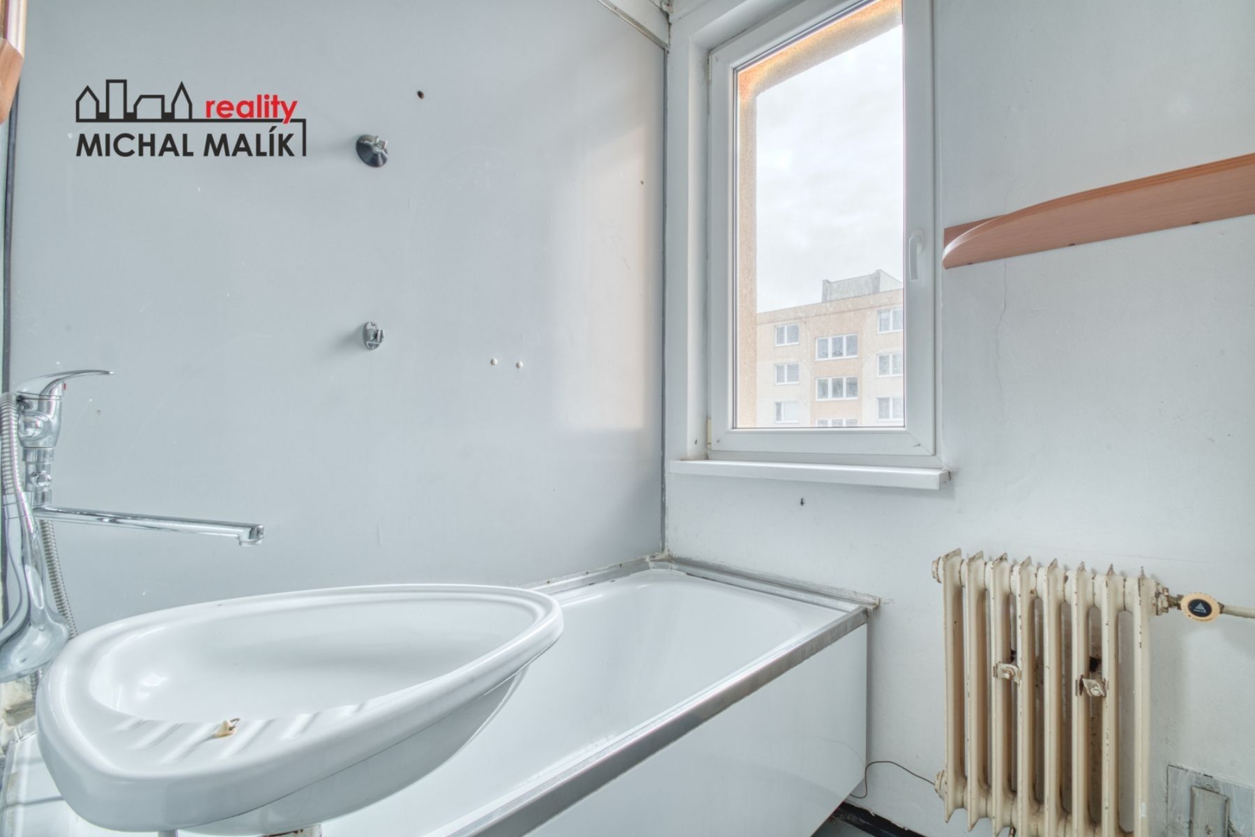 Pronájem byt 2+1 - Rezkova, Hranice, 43 m²