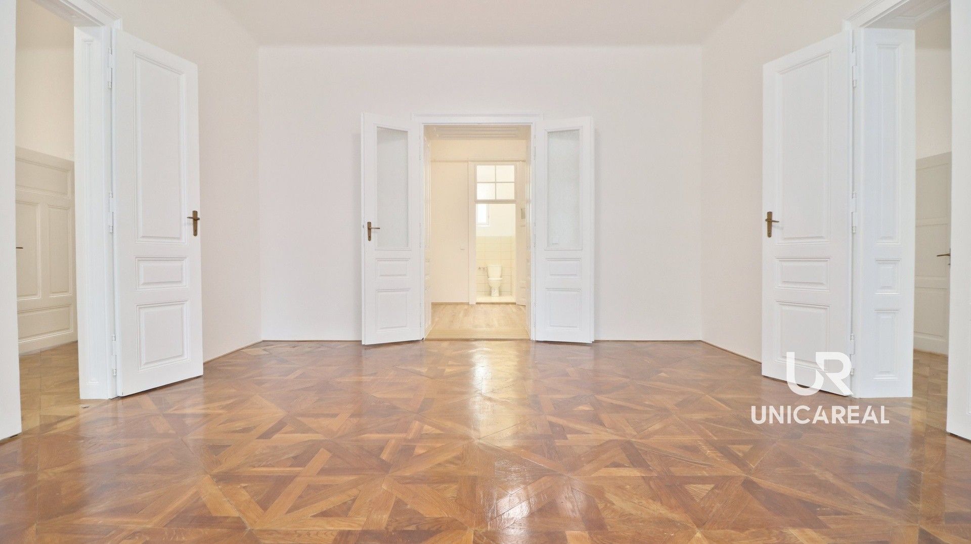 Pronájem byt 3+1 - Nové sady, Brno, 130 m²