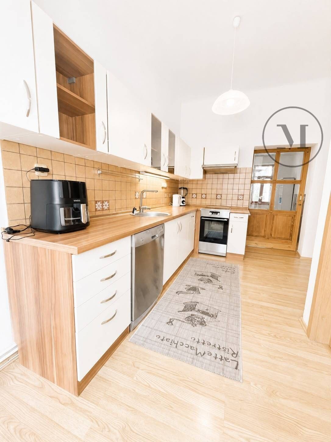 3+1, Nerudova 939, České Budějovice 3, 68 m² - 1