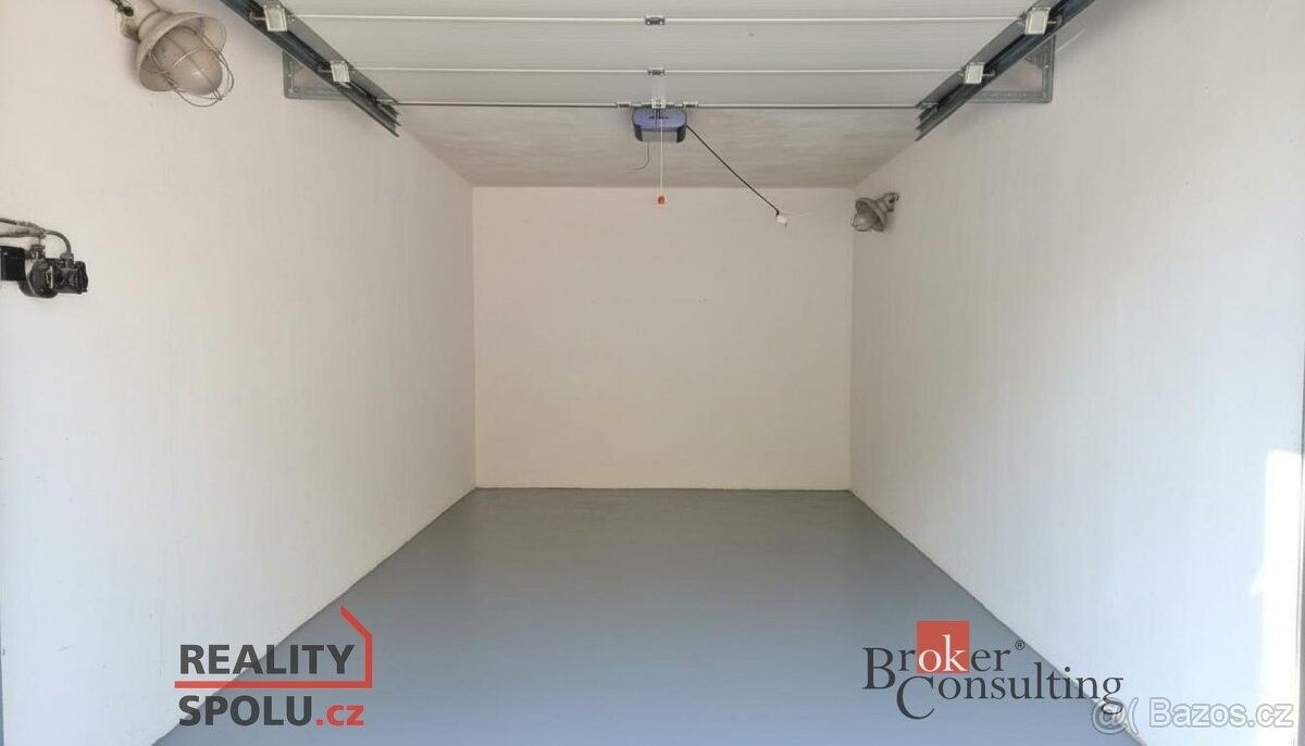 Prodej garáž - Frenštát pod Radhoštěm, 744 01