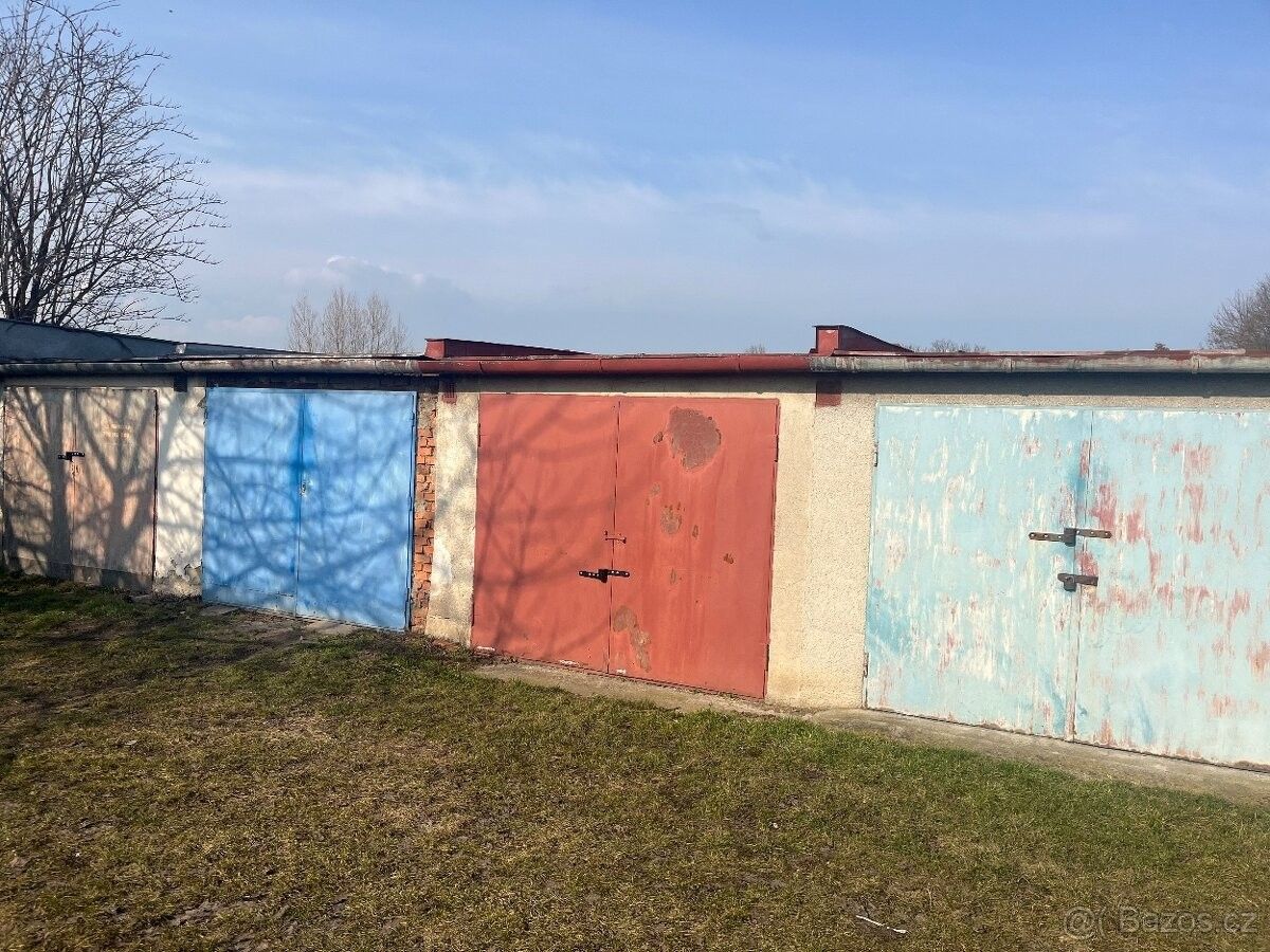 Garáže, Prostějov, 796 01